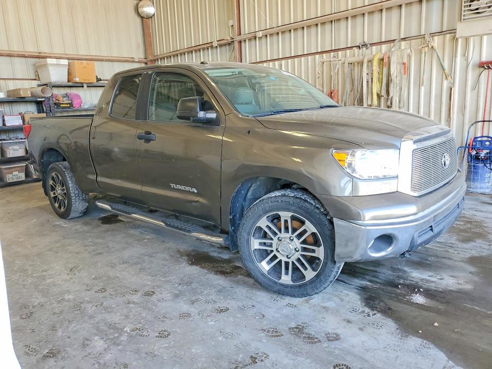 2013 Toyota Tundra Double Cab SR5