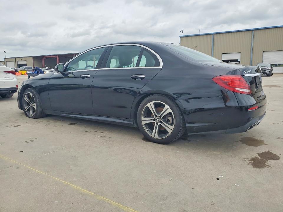 2018 Mercedes-Benz E 300