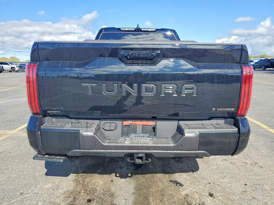 2026 Toyota Tundra Platinum HV