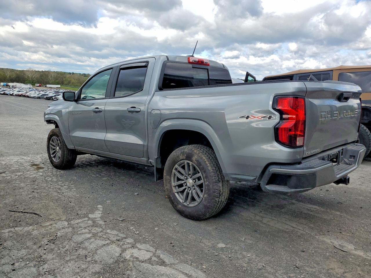 2024 Chevrolet Colorado LT