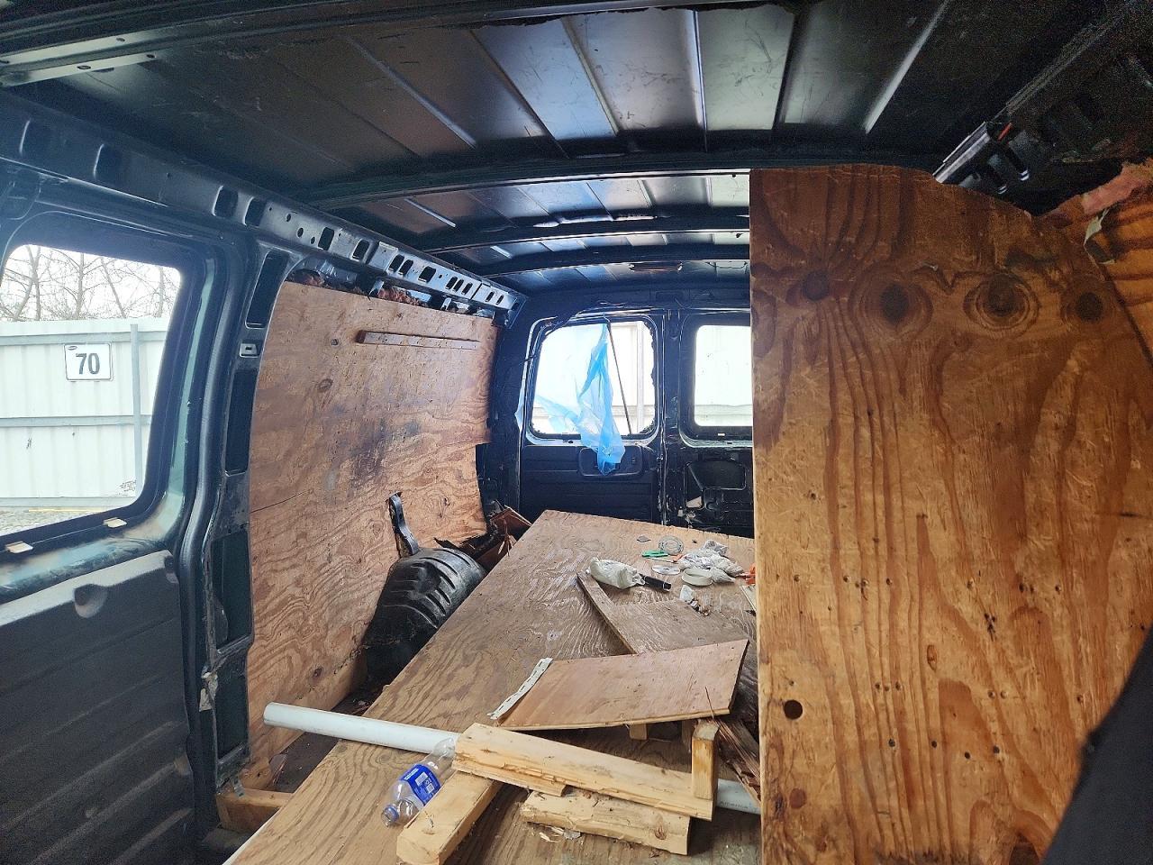 2005 GMC Savana G2500