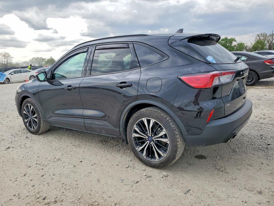 2021 Ford Escape se