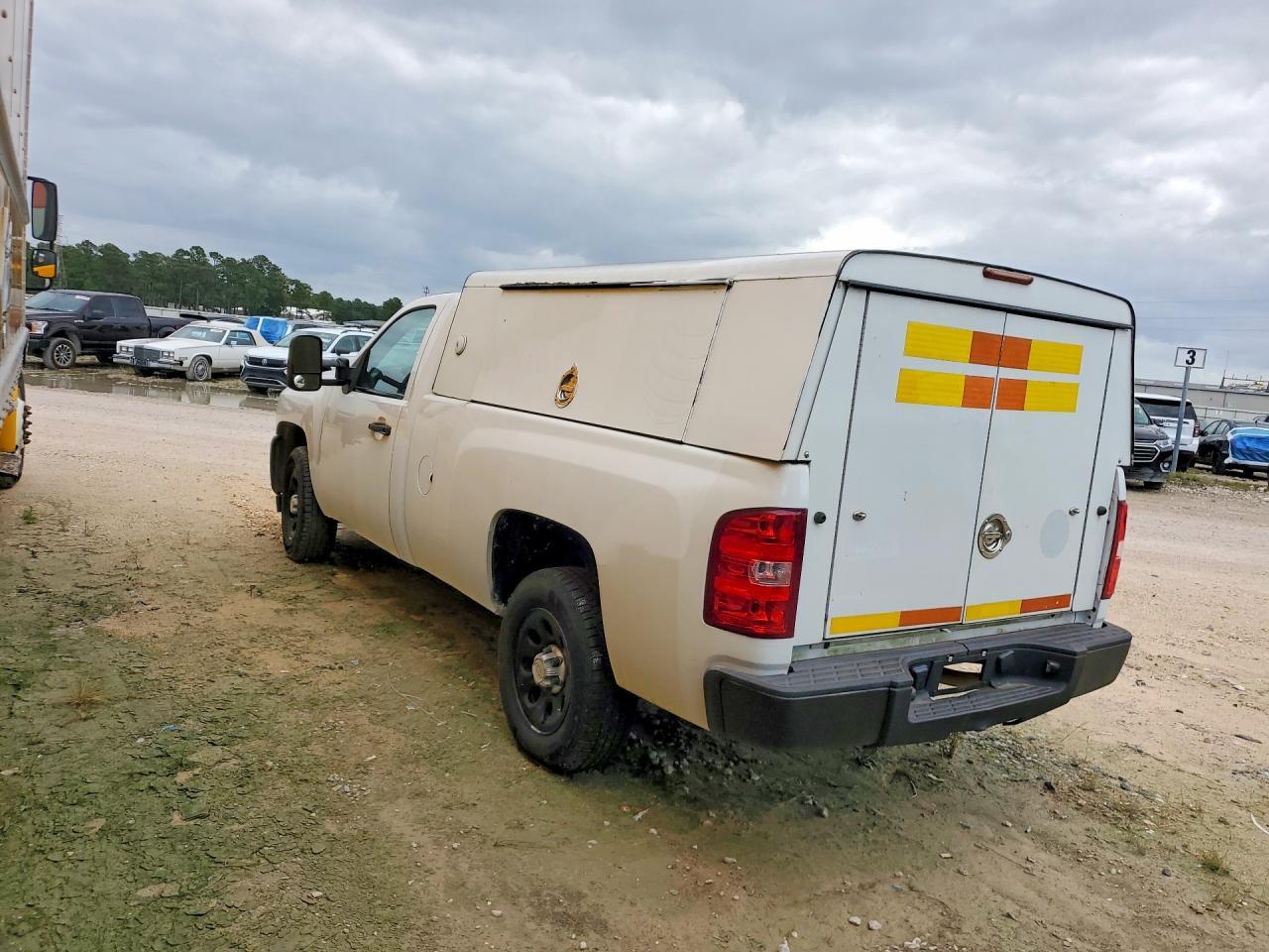 2013 Chevrolet Silverado C1500