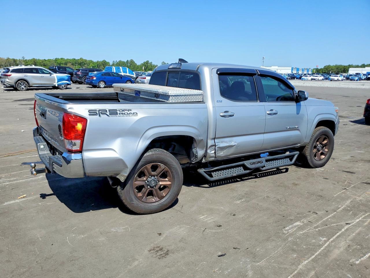 2016 Toyota Tacoma SR5 V6