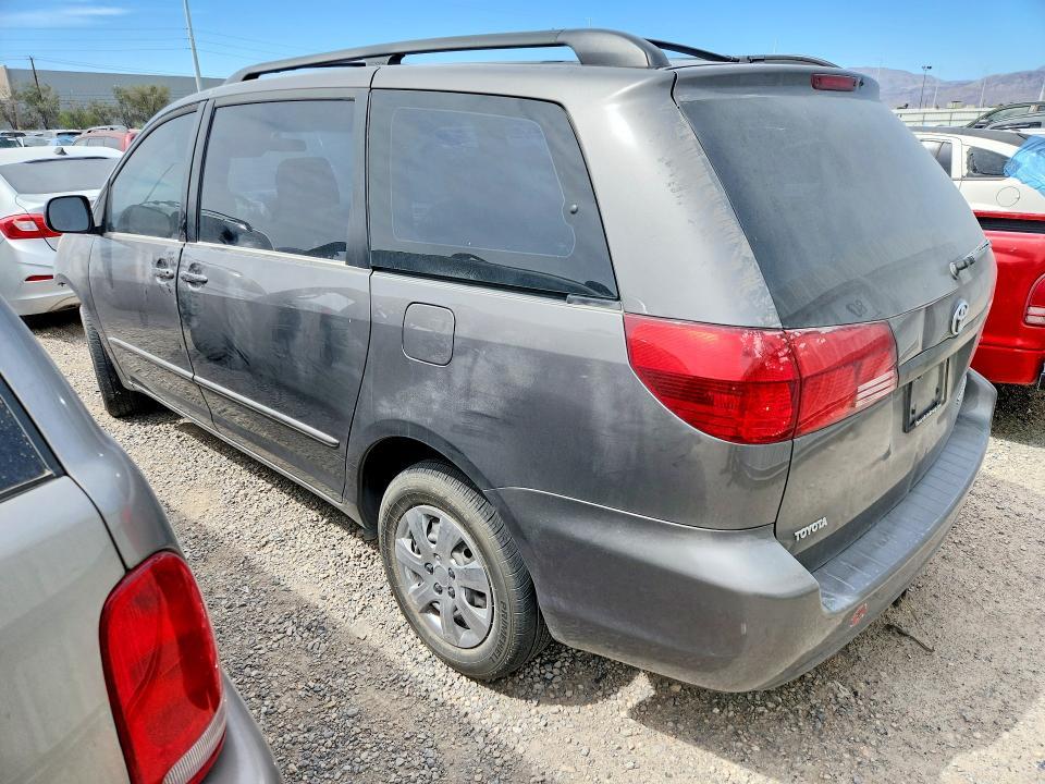 2005 Toyota Sienna ce