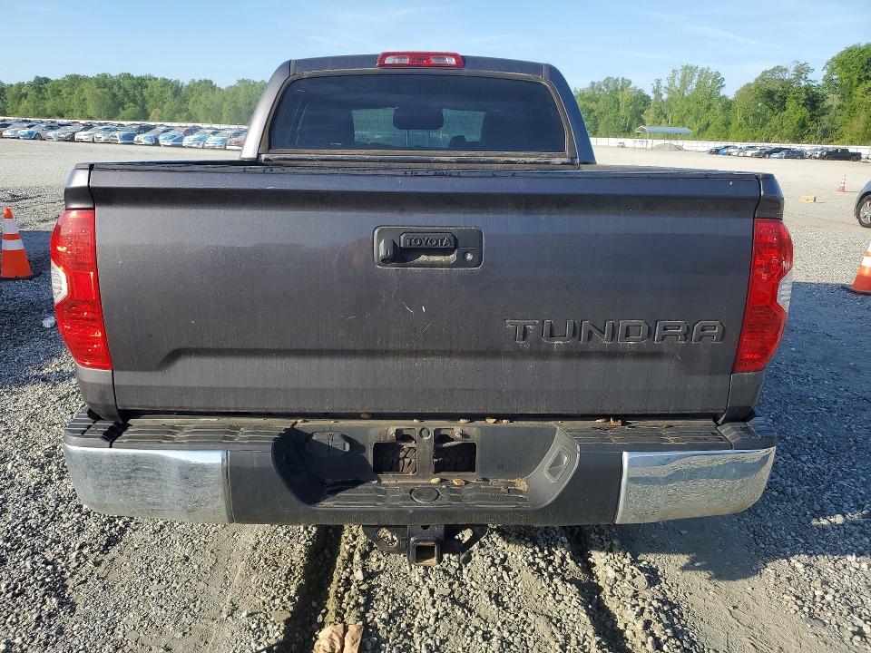 2018 Toyota Tundra Crewmax SR5