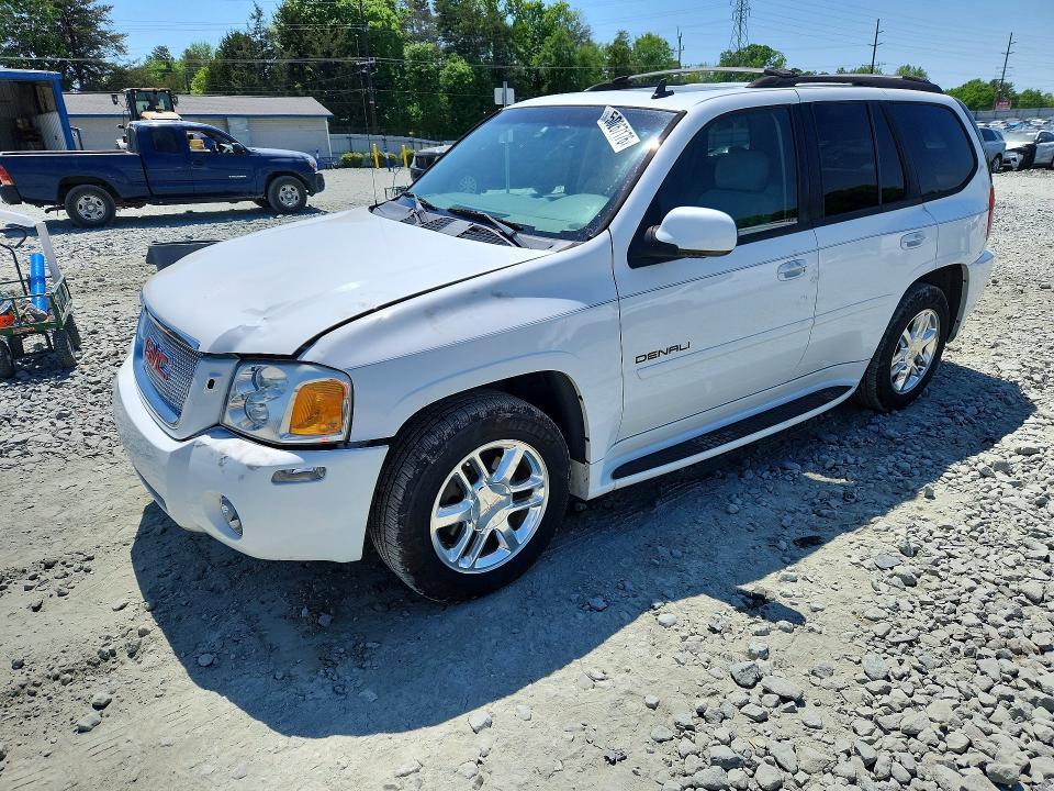 2007 GMC Envoy Denali