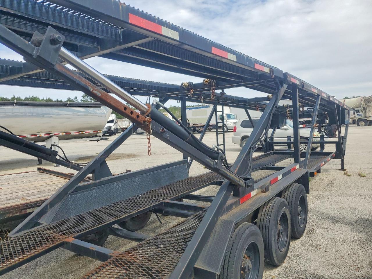 2022 Texas Pride CA8472KGN Car Carrier