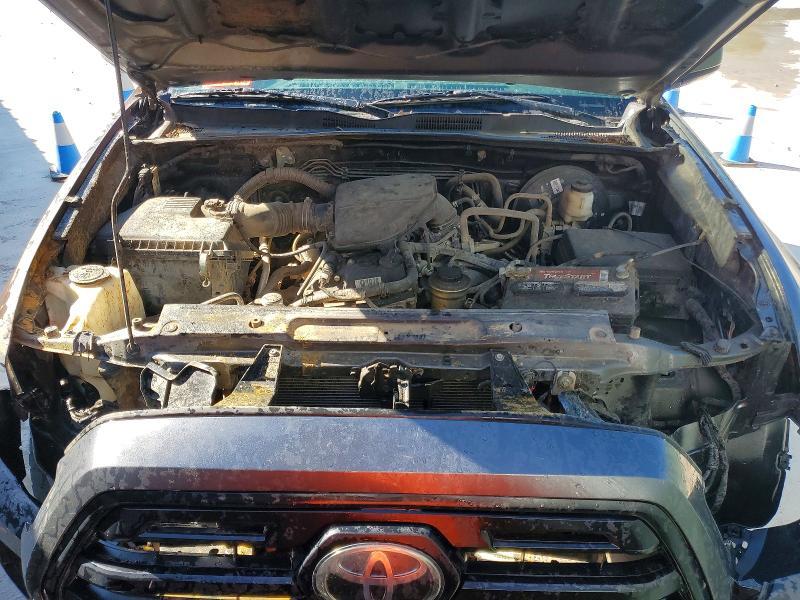 2018 Toyota Tacoma SR