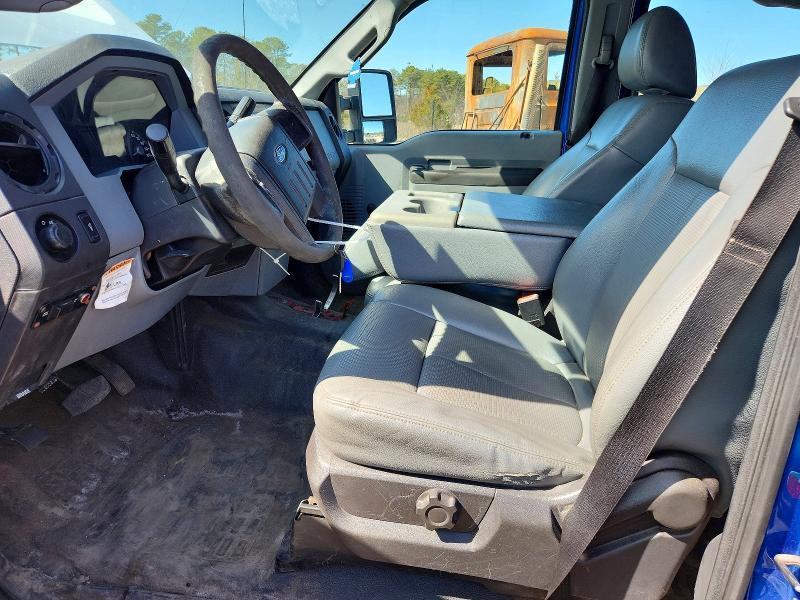 2016 Ford F450 Super Duty Flatbed Truck