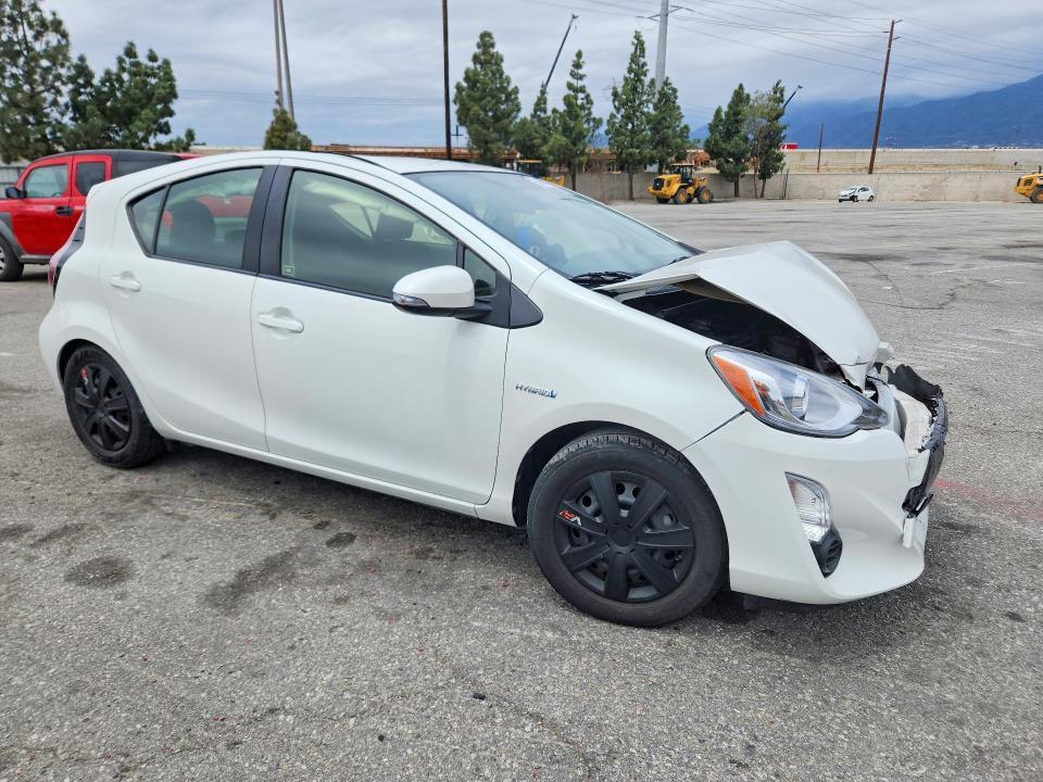 2015 Toyota Prius c two