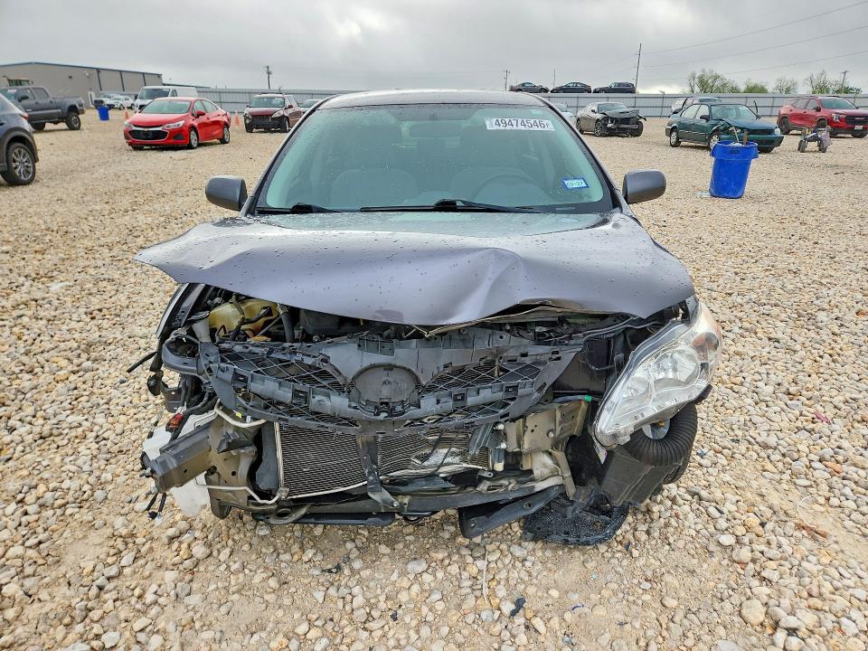 2013 Toyota Corolla l