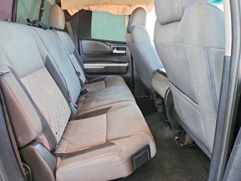 2014 Toyota Tundra SR5