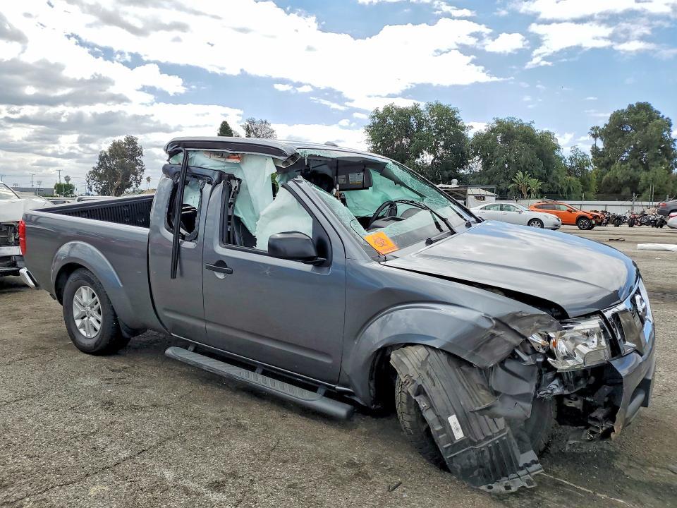 2018 Nissan Frontier SV