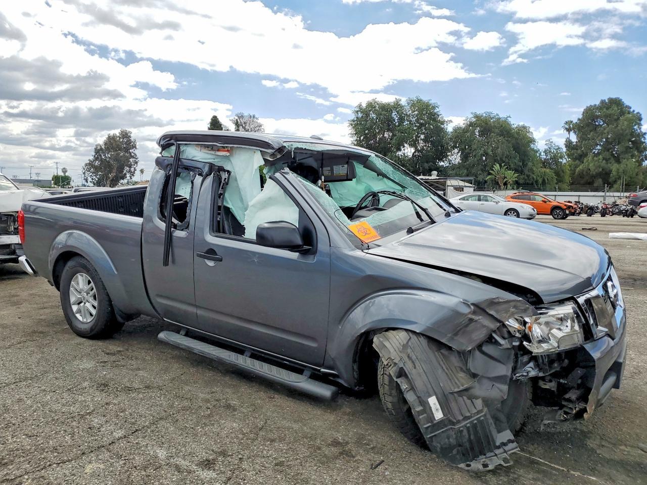 2018 Nissan Frontier SV