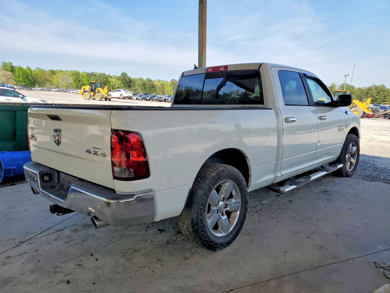 2017 Dodge RAM 1500 SLT