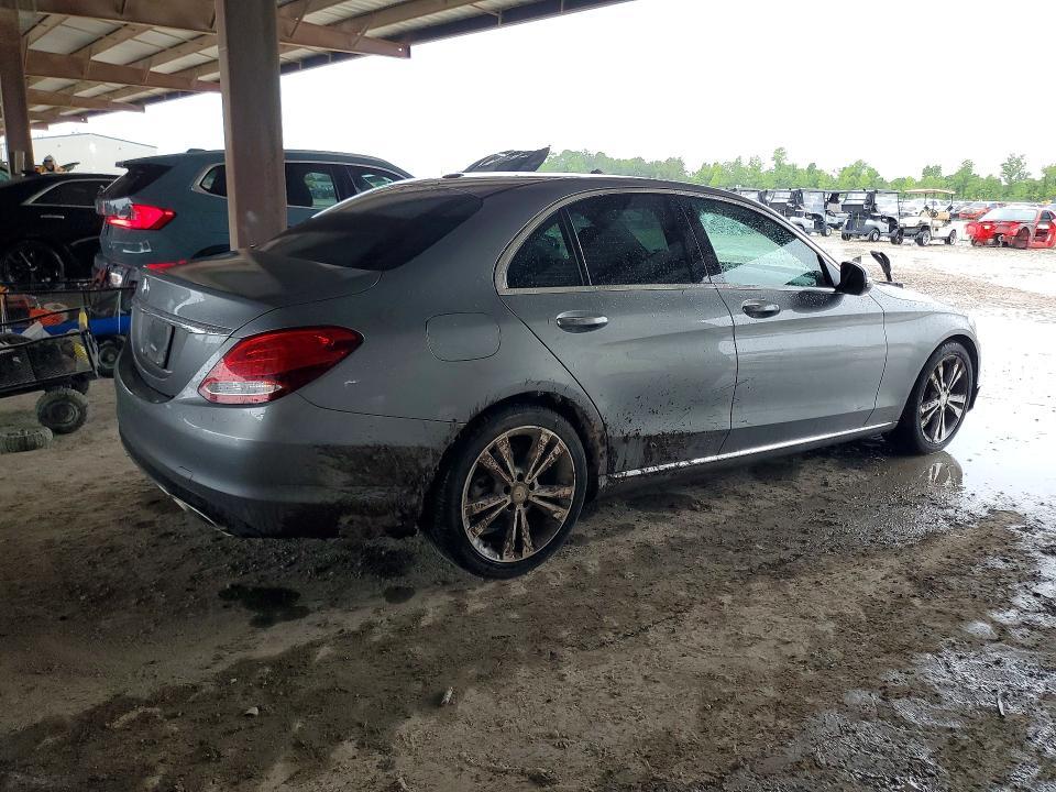 2015 Mercedes-Benz C300