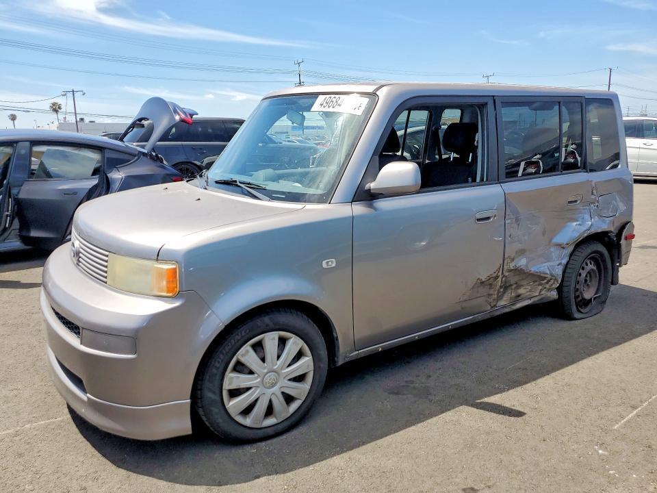 2005 Scion XB