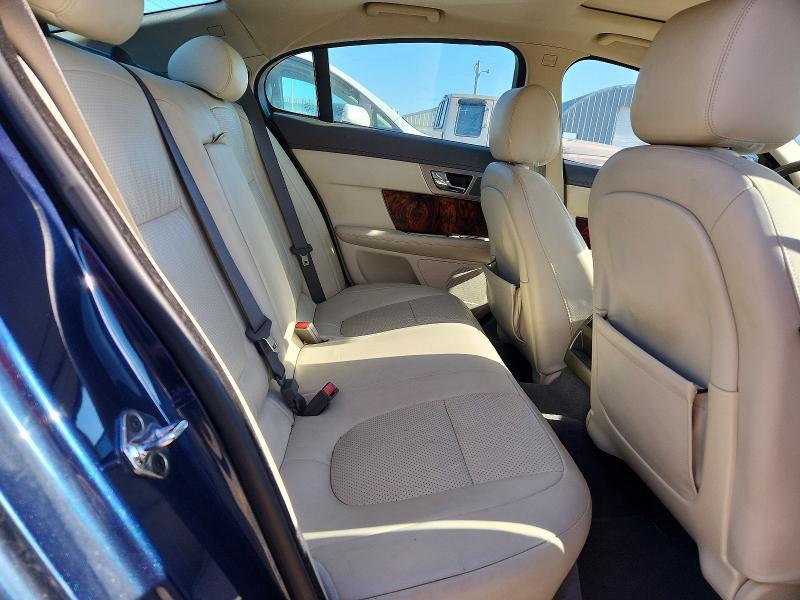 2009 Jaguar Xf Premium Luxury