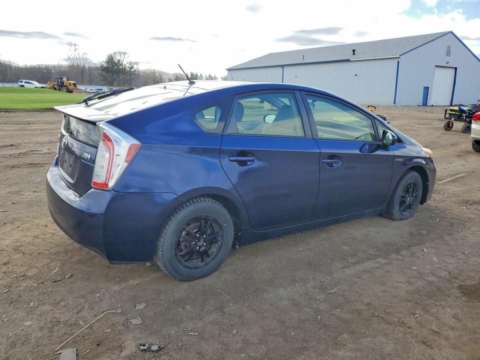 2013 Toyota Prius two