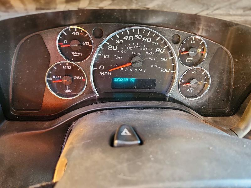 2020 Chevrolet Express box Truck