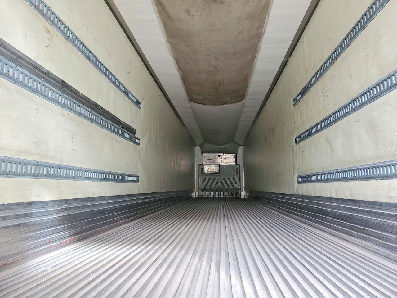 2007 Utility Reefer Trailer