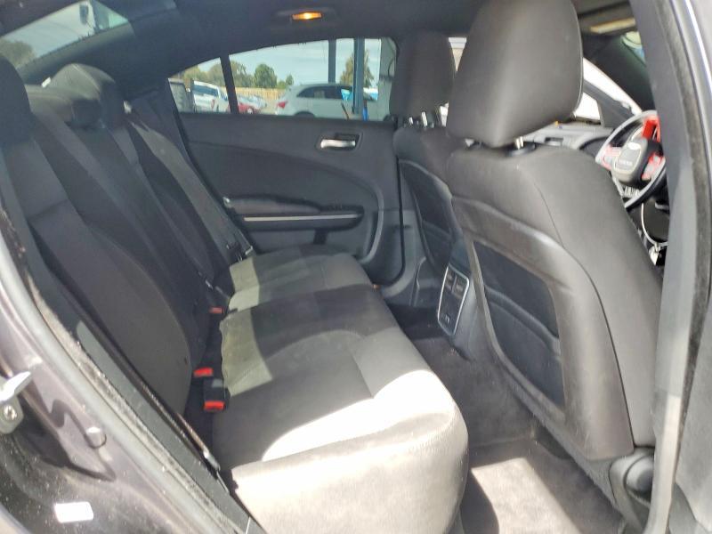 2015 Dodge Charger se