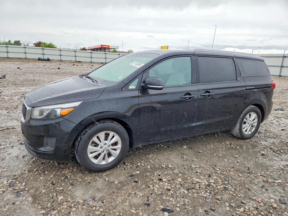 2017 KIA Sedona lx