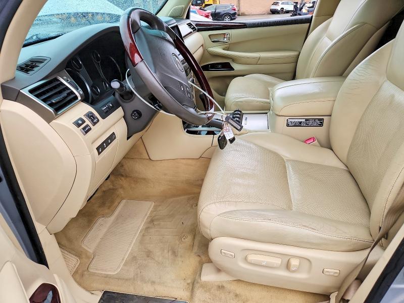 2013 Lexus Lx 570 Base