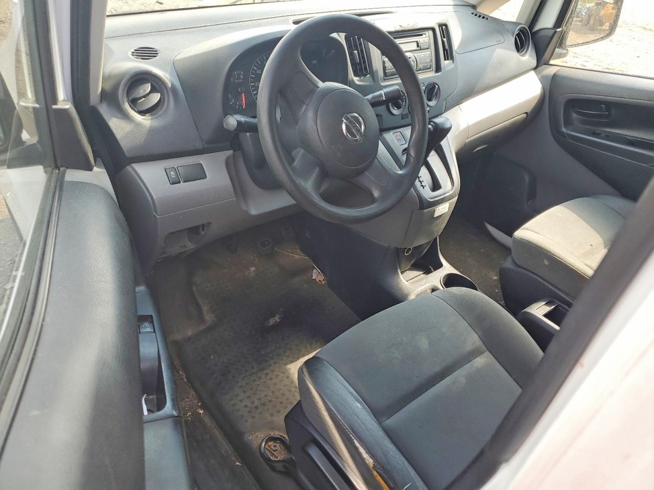 2015 Nissan NV200 Delivery Van