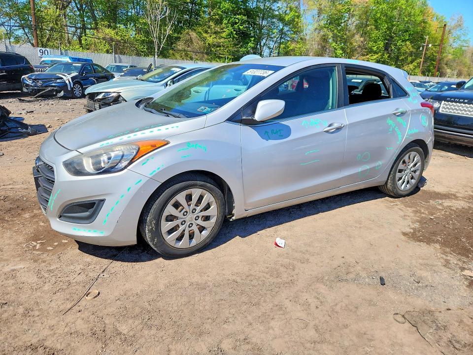 2017 Hyundai Elantra gt Base