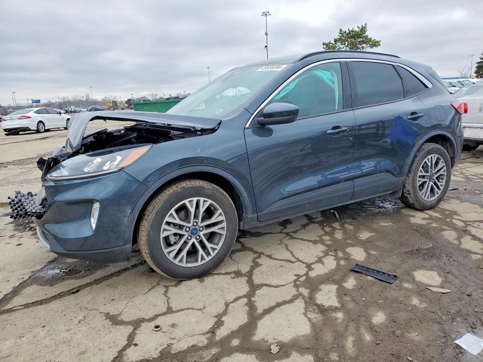 2022 Ford Escape sel