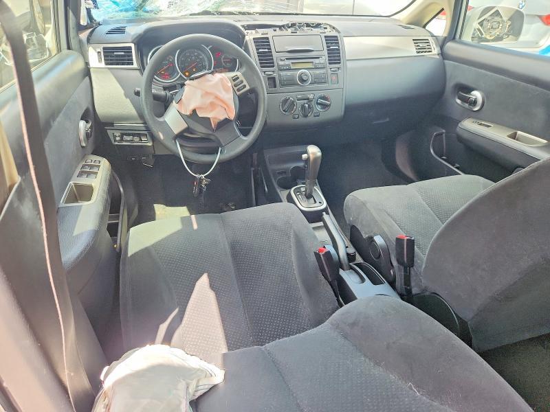 2011 Nissan Versa 1.8 s