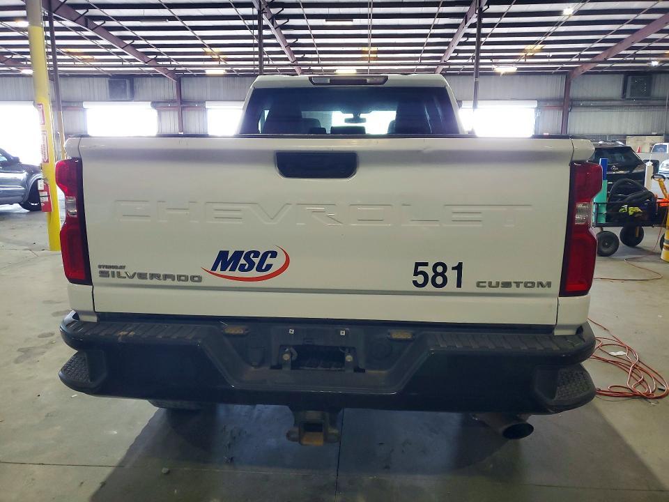 2020 Chev Silverado K2500 Custom