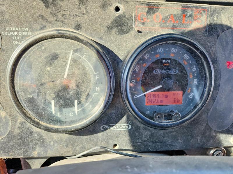 2008 Freightliner MT45G Chassis Delivery Truck