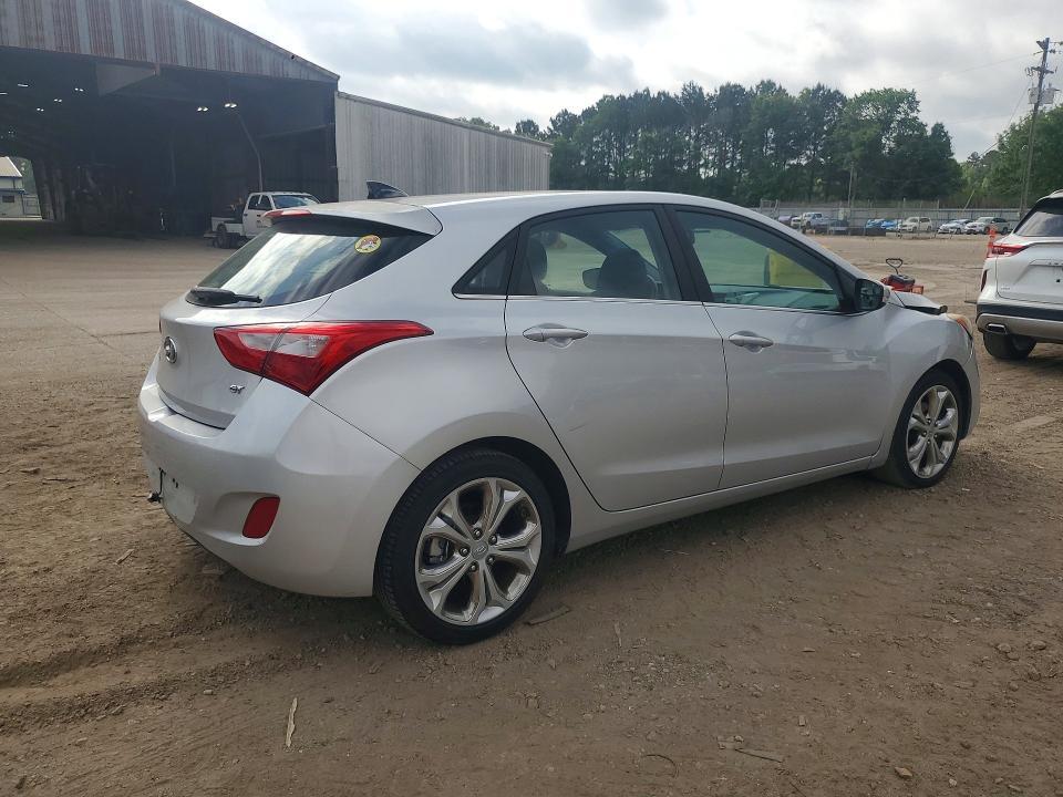2013 Hyundai Elantra gt Base