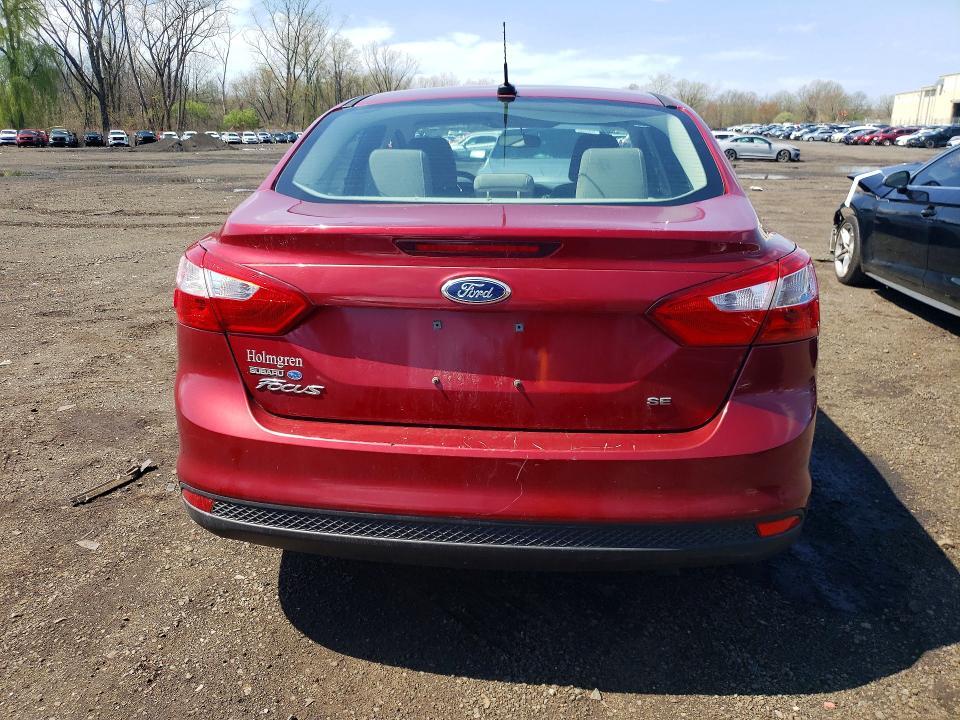 2014 Ford Focus se