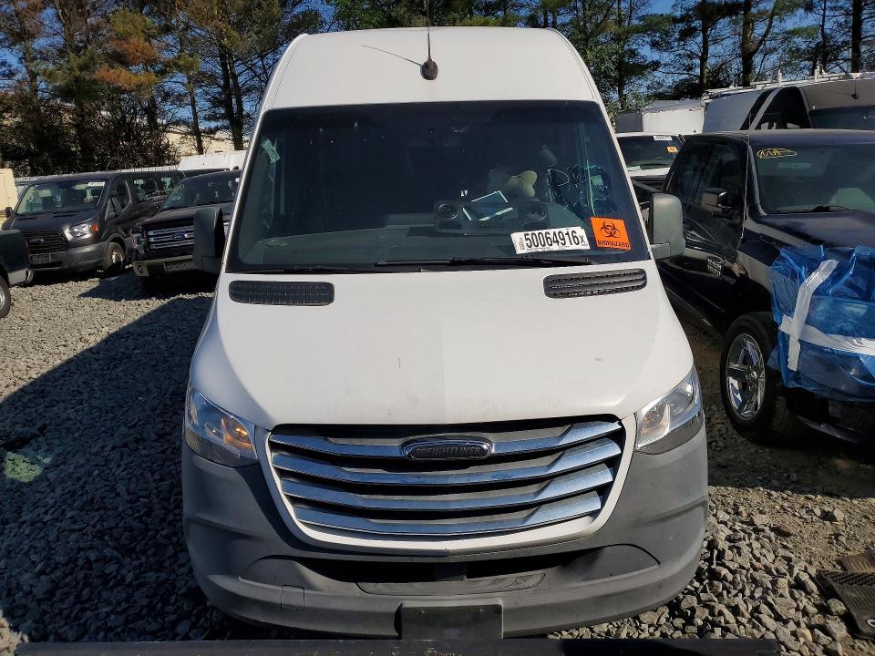 2020 Freightliner Sprinter 2500 Delivery Van