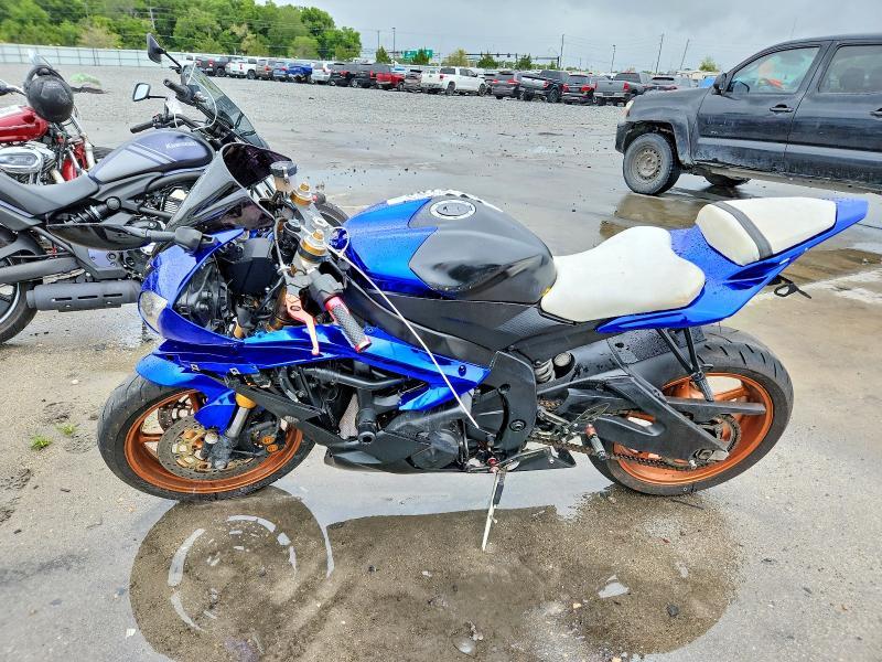 2005 Yamaha Yzfr6 l