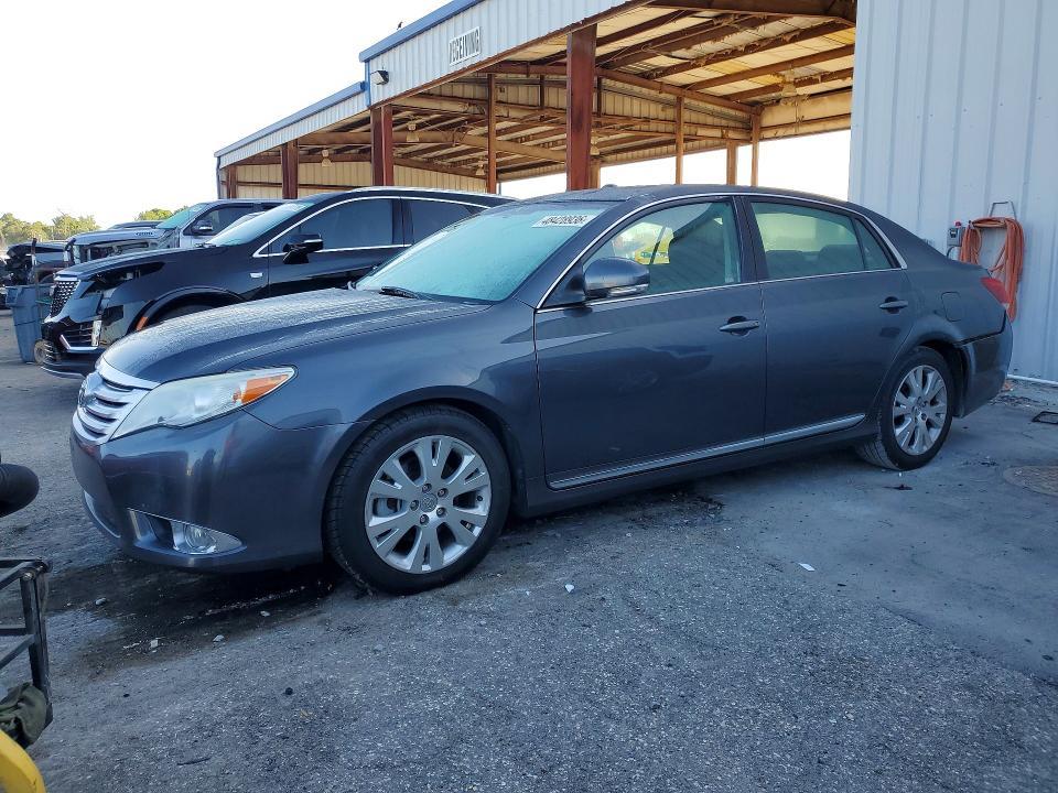 2011 Toyota Avalon Base
