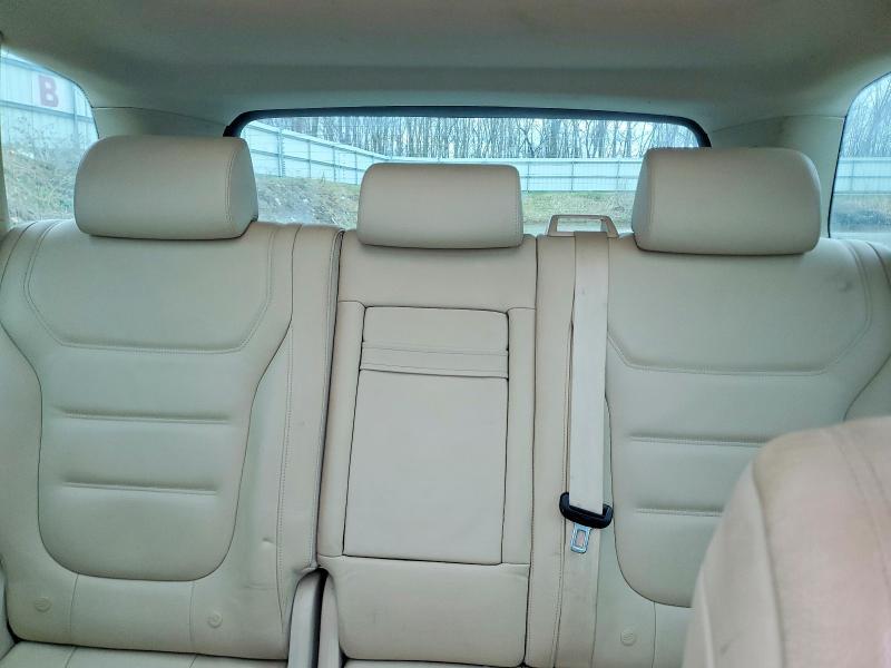 2012 Volkswagen Touareg V6