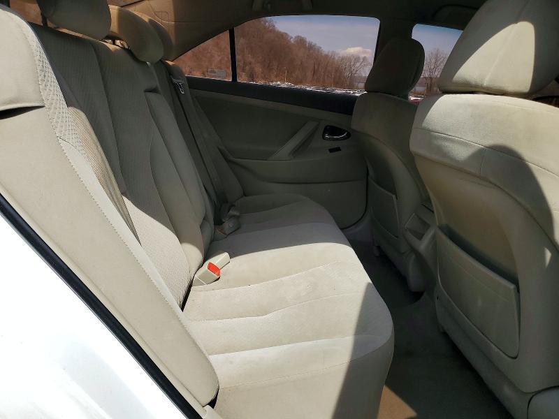 2009 Toyota Camry le