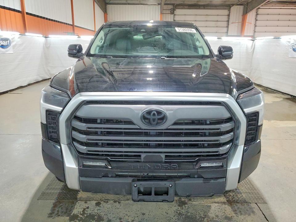 2022 Toyota Tundra Crewmax Limited