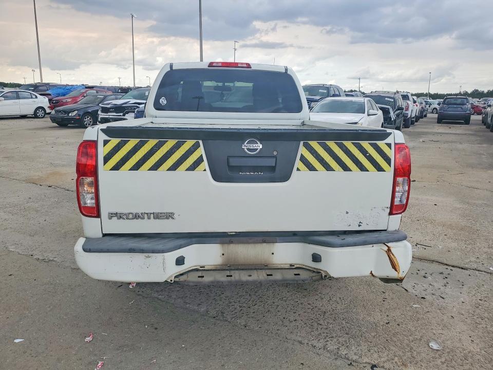 2017 Nissan Frontier s