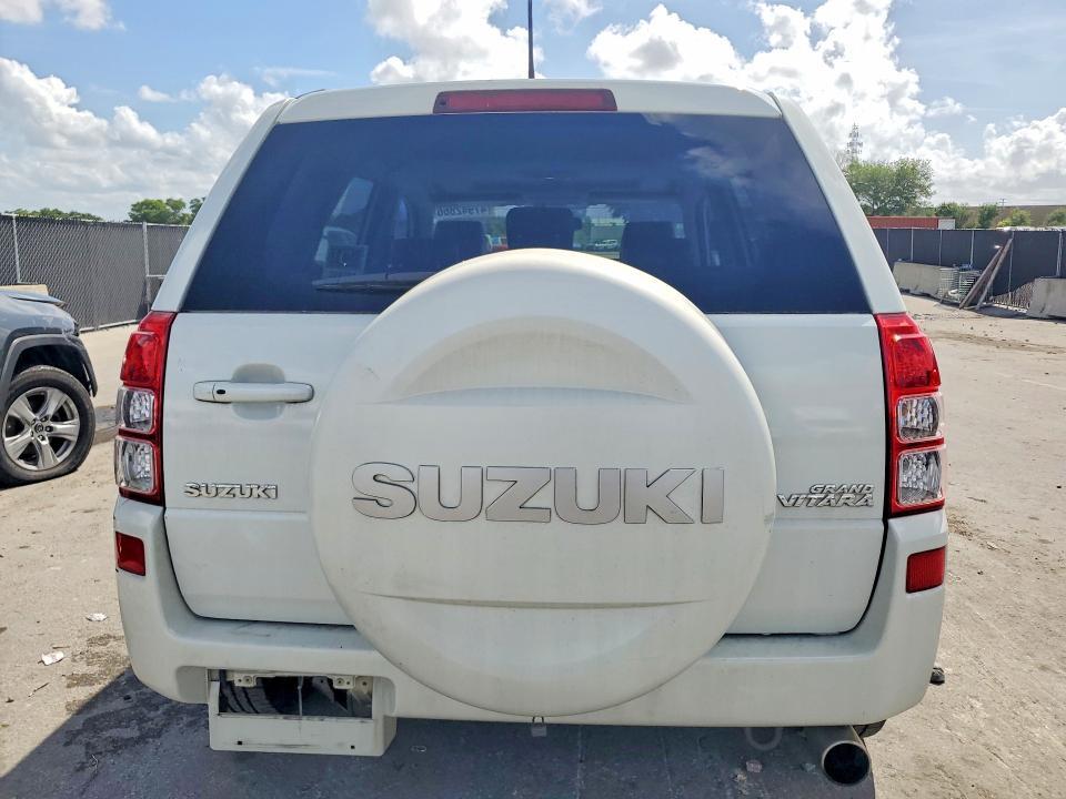 2008 Suzuki Grand Vitara Luxury