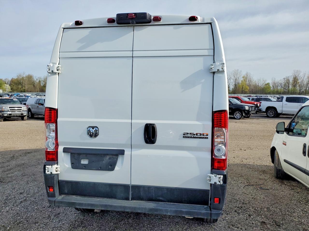 2025 Dodge RAM Promaster 2500 Cargo ** R & D * CLN Title * PR