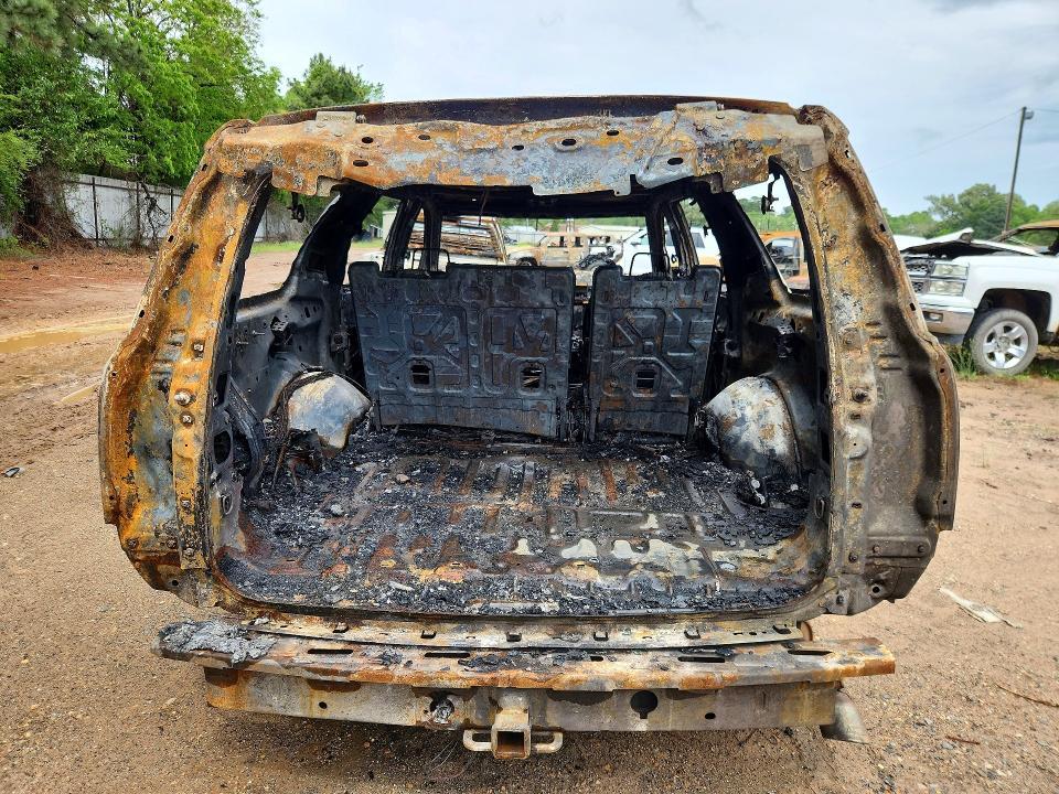 2015 Chevrolet Suburban K1500 ltz