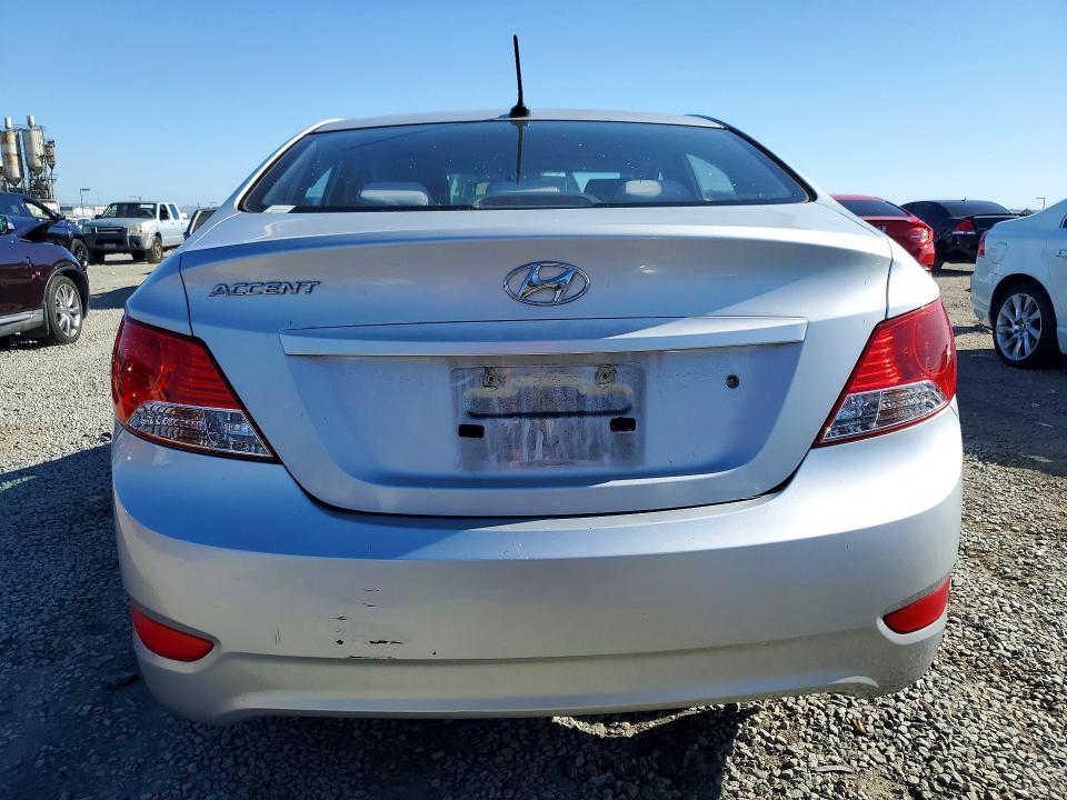 2012 Hyundai Accent gls