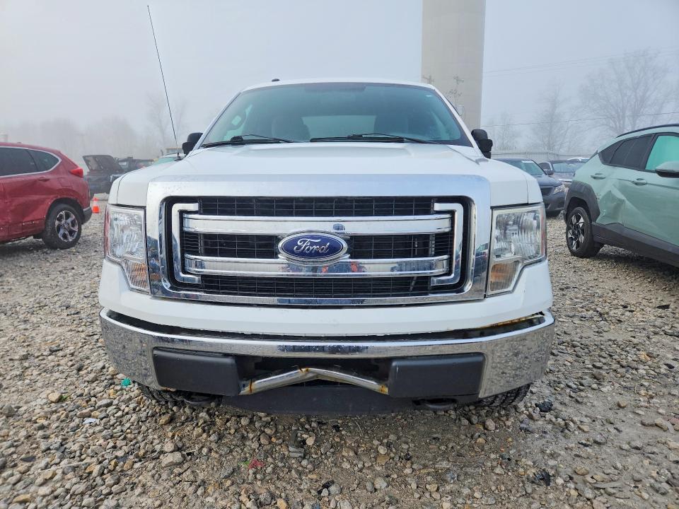2013 Ford F150 Super cab