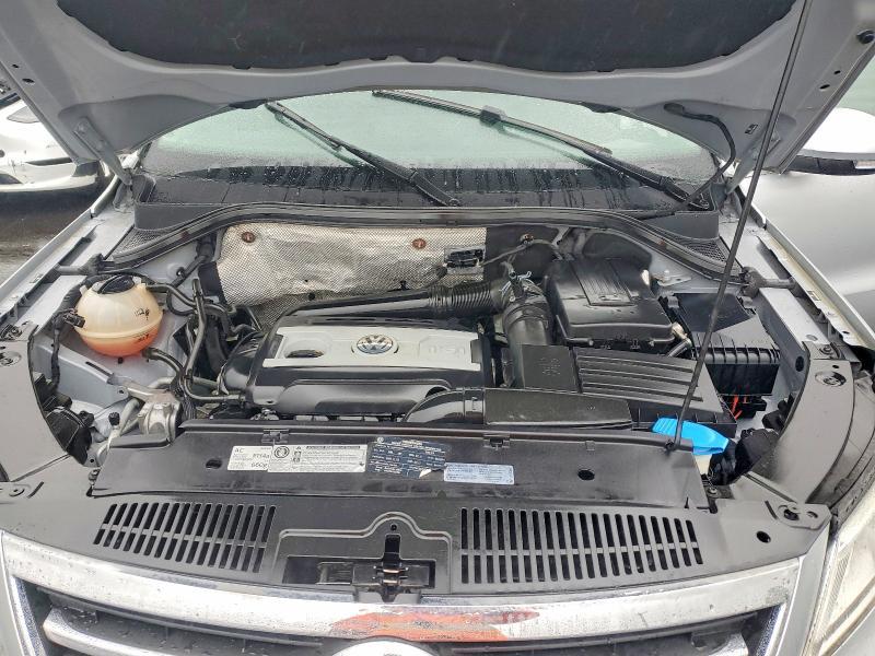 2011 Volkswagen Tiguan s